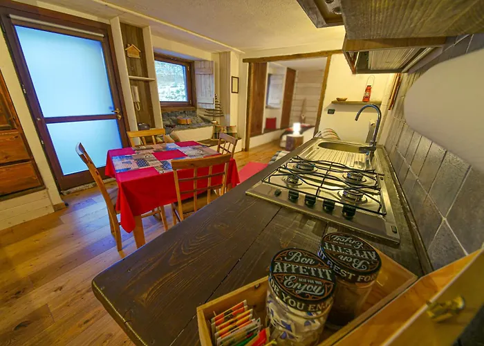 La Casa Di Tommy Apartament *